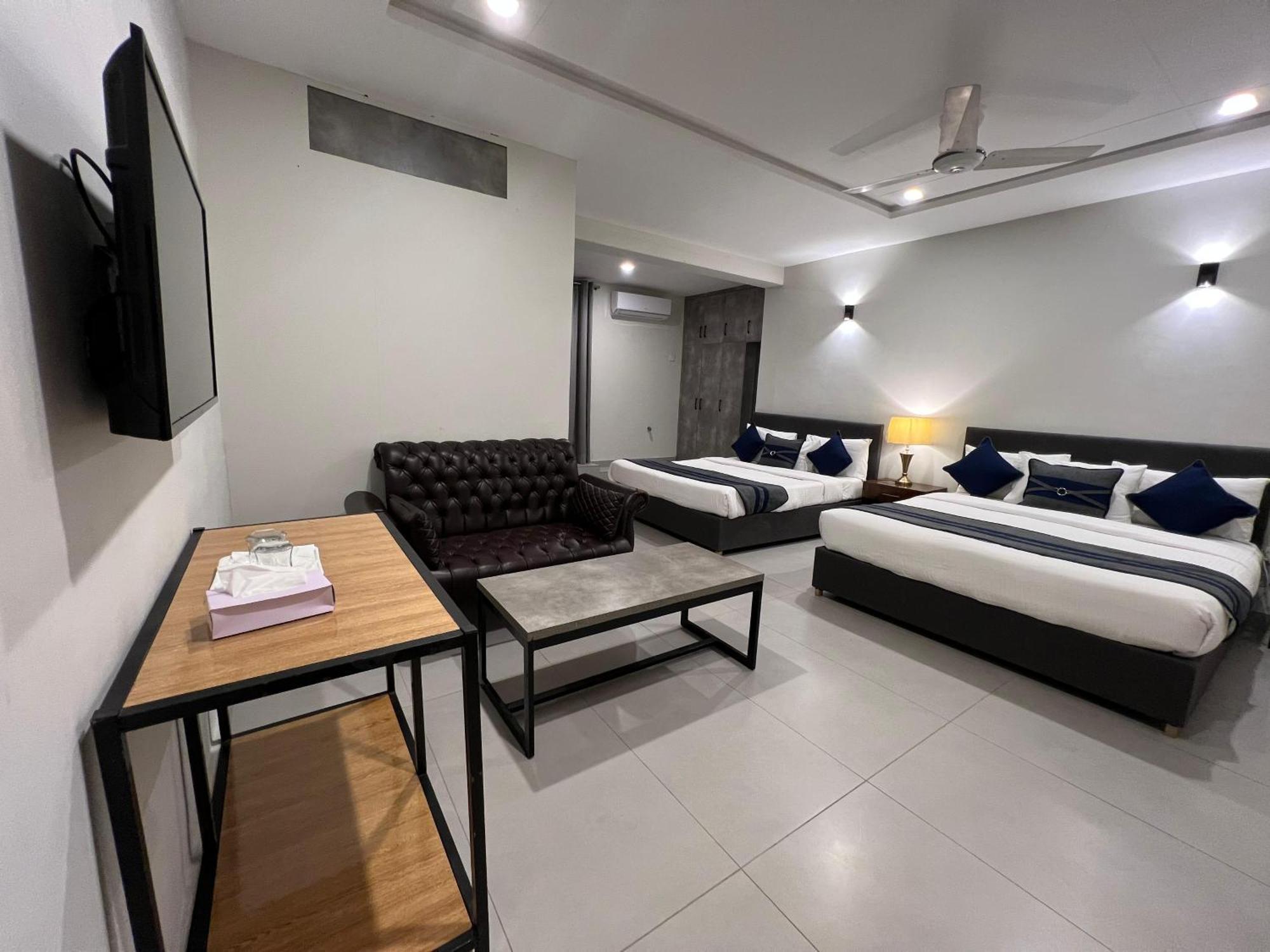 The Garden Hotel 이슬라마바드 외부 사진
